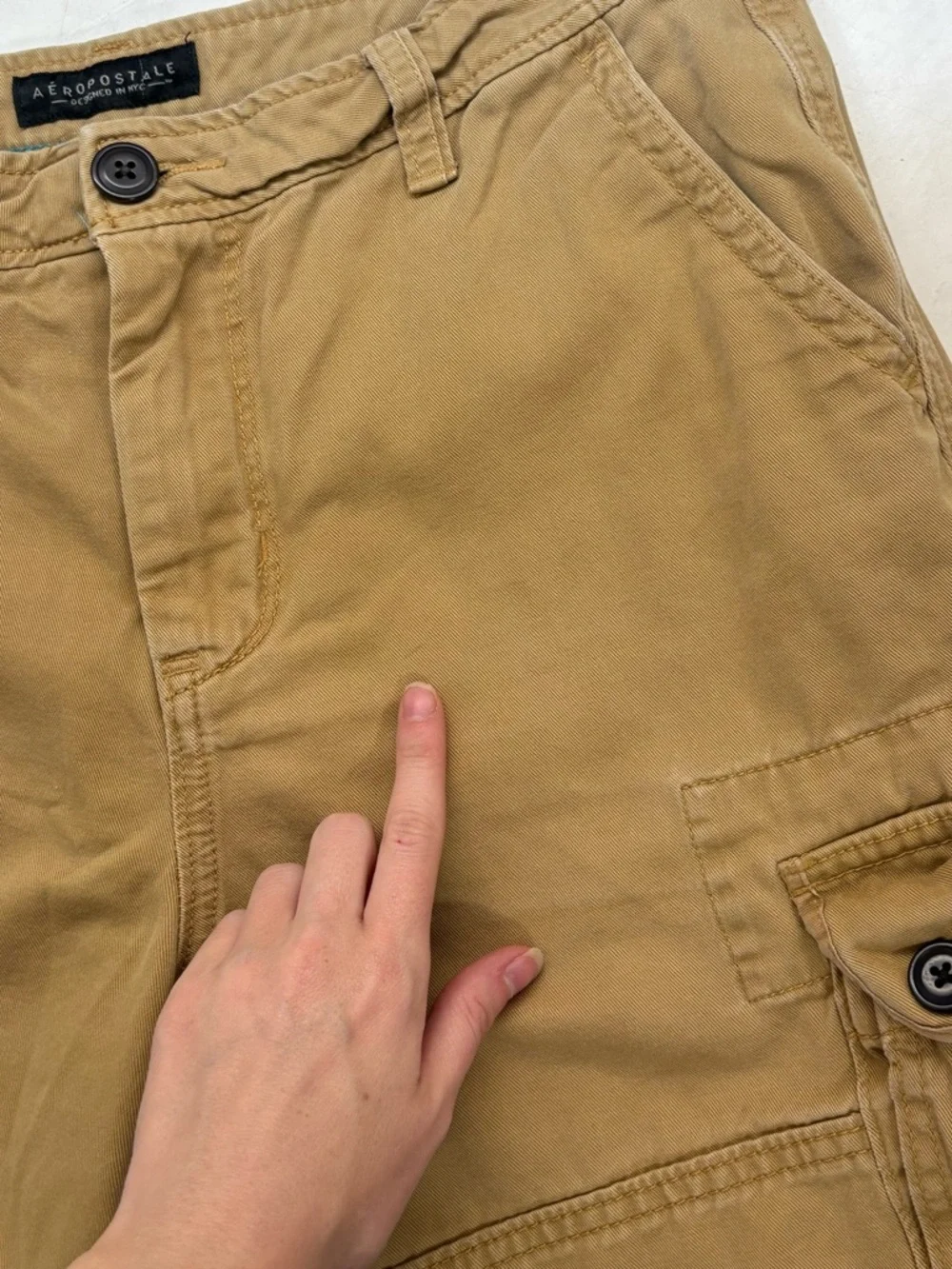 Aeropostale Size 33 Tan Cargo Baggy Shorts Relaxed Y2K Style Retro Skate